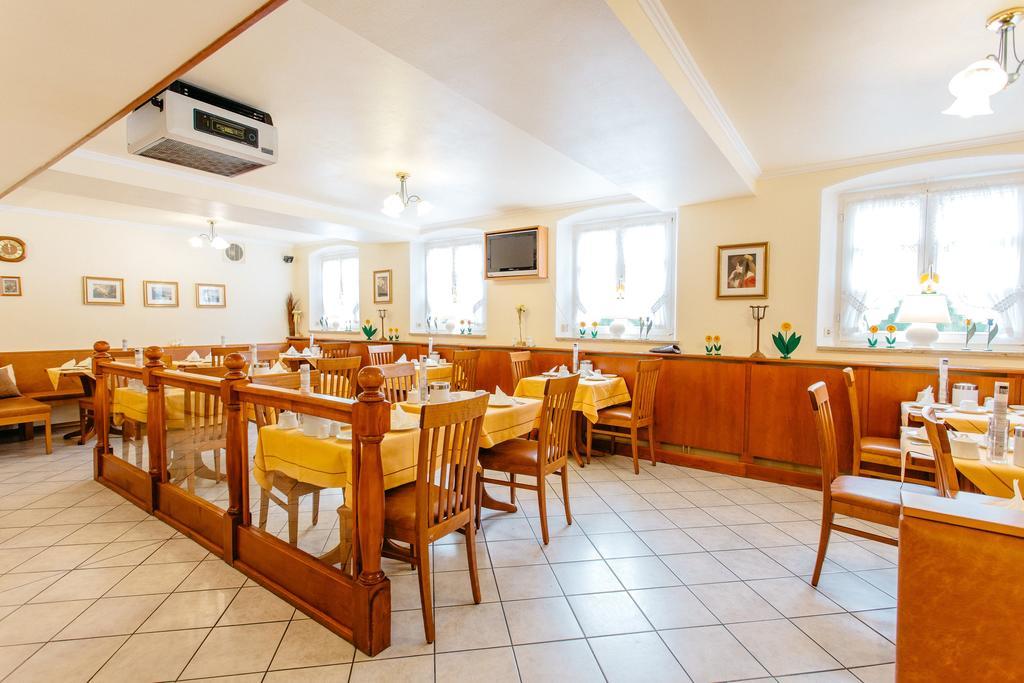 Klassik Hotel Am Tor Weiden in der Oberpfalz Bagian luar foto
